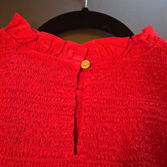 J Crew Ruffle Neck Smocked Top Size SMALL NWT - Picture 9 of 11